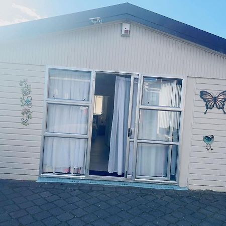 Budget Short Rotorua Bagian luar foto